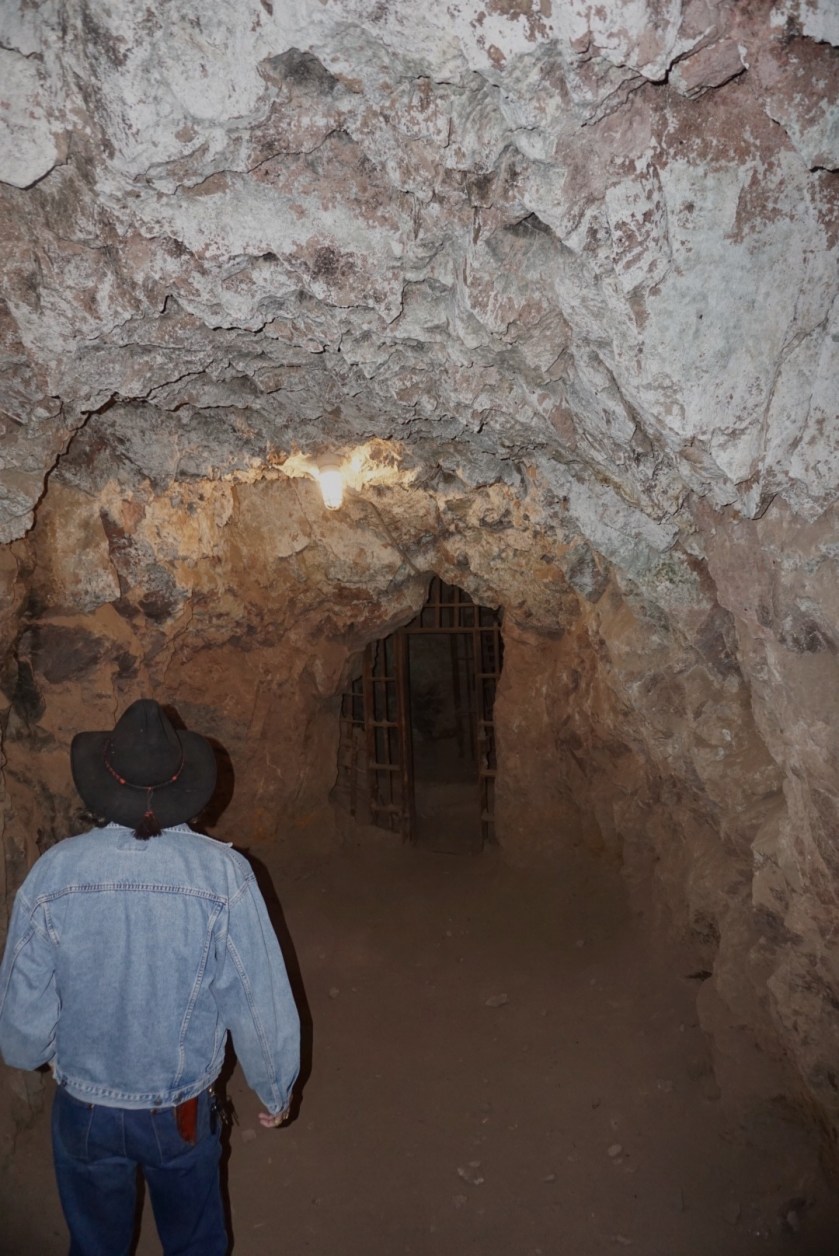 a9587926-5590-45f0-b6f8-ade723b2cdf6