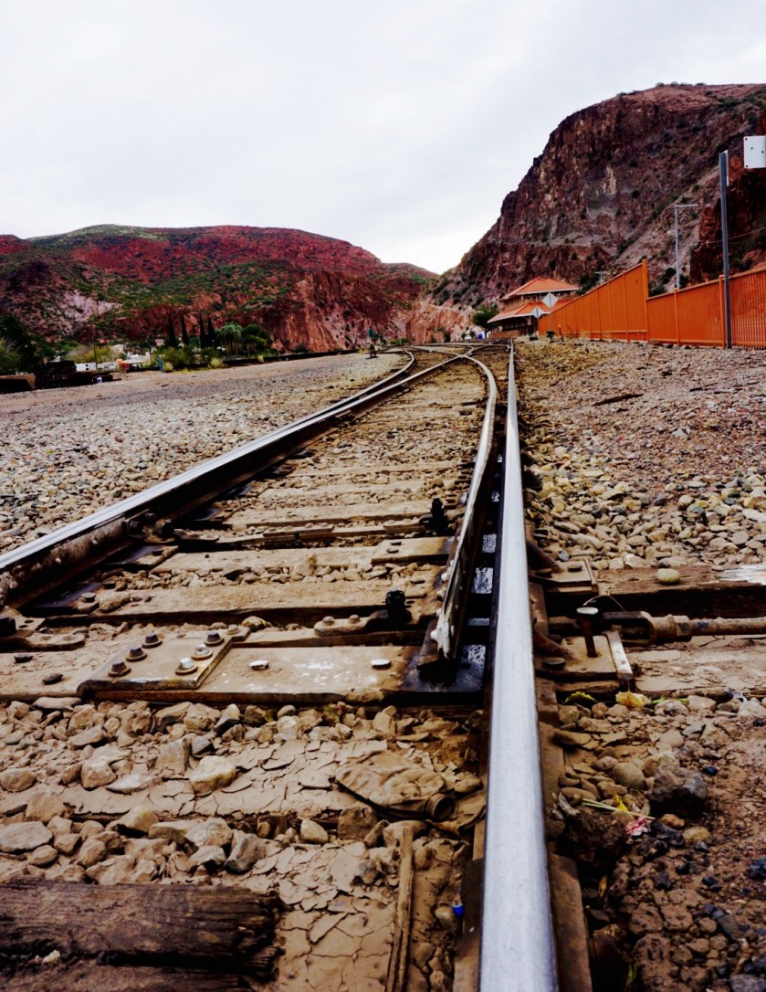 f4e15f20-d0db-4ef7-89b3-085b57fc0761